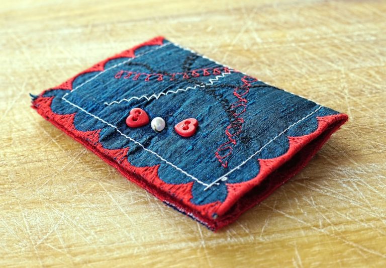 The Best Bag Accessories to Elevate Your Everyday Style